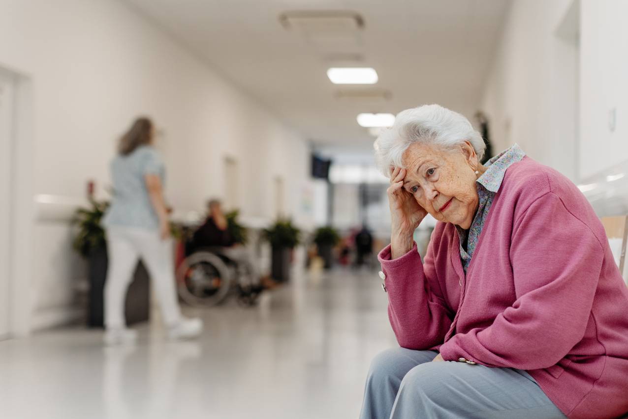 Miért felejtik el az Alzheimer-kóros betegek a szeretteiket