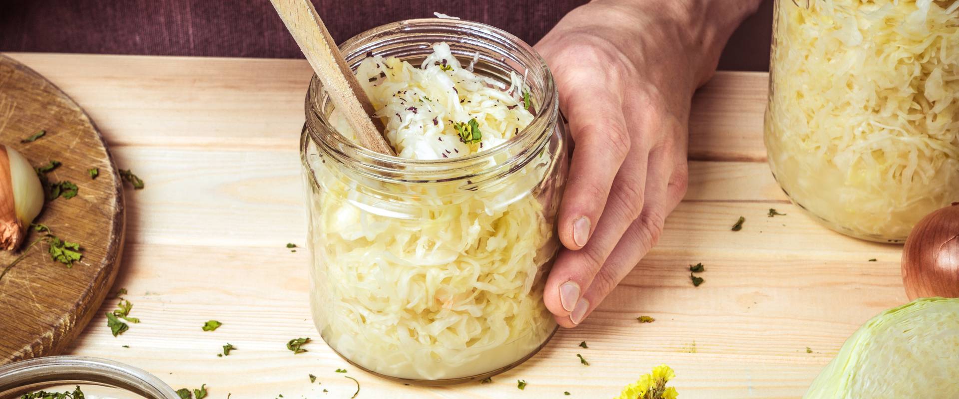 Milyen egészségügyi előnyei vannak az erjesztett (fermentált) élelmiszereknek?