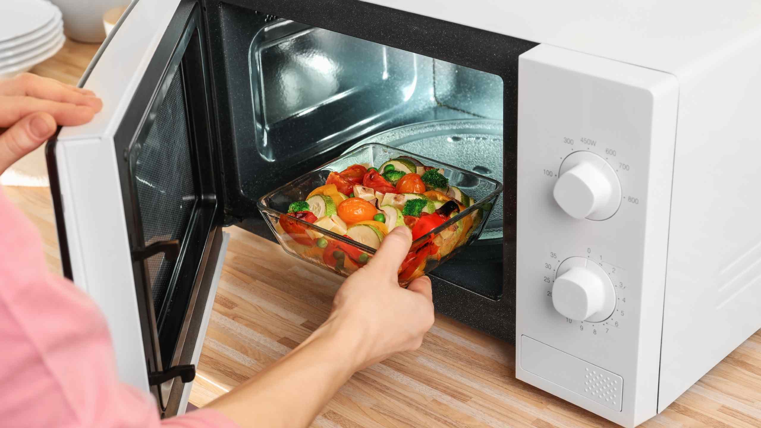 Tényleg tönkreteszi a mikró a tápanyagokat?