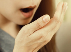 Makacs, rossz lehelettel küzd?