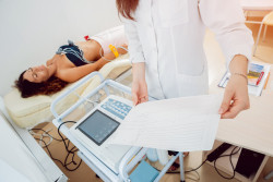Szív ultrahang és EKG magánrendelésen – mikor szükséges kardiológiai kivizsgálás, és mennyibe kerül?