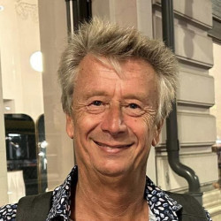 Dr. Timár Tibor - Expat Medical Clinic