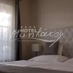 Munkácsy Hotel