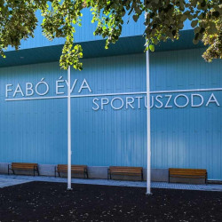 Fabó Éva Sportuszoda Dunaújváros