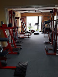 Húsos Edzőterem Pápa