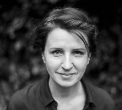 Szabó Gabriella / KontaktMasszázs